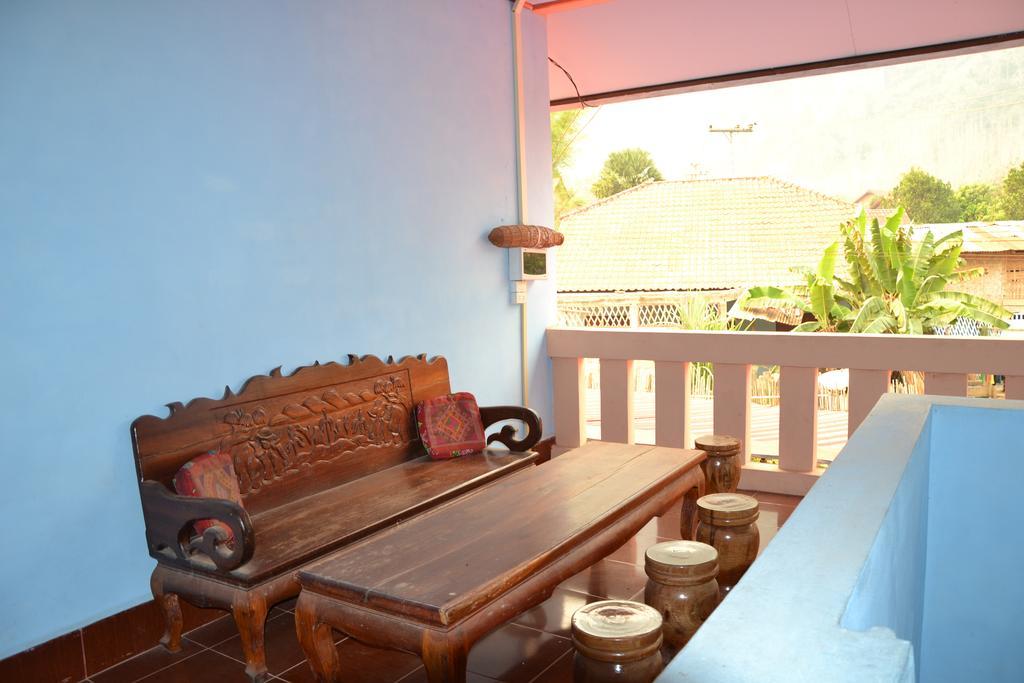 Lamorn Guesthouse Nongkhiaw Esterno foto